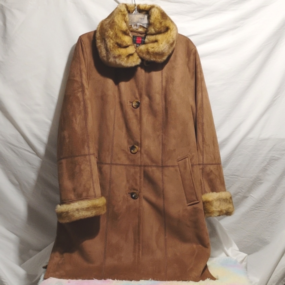 SALE! Gallery Faux Fur & Suede Long Gorgeous Coat Sz.L Never Worn - Picture 1 of 13